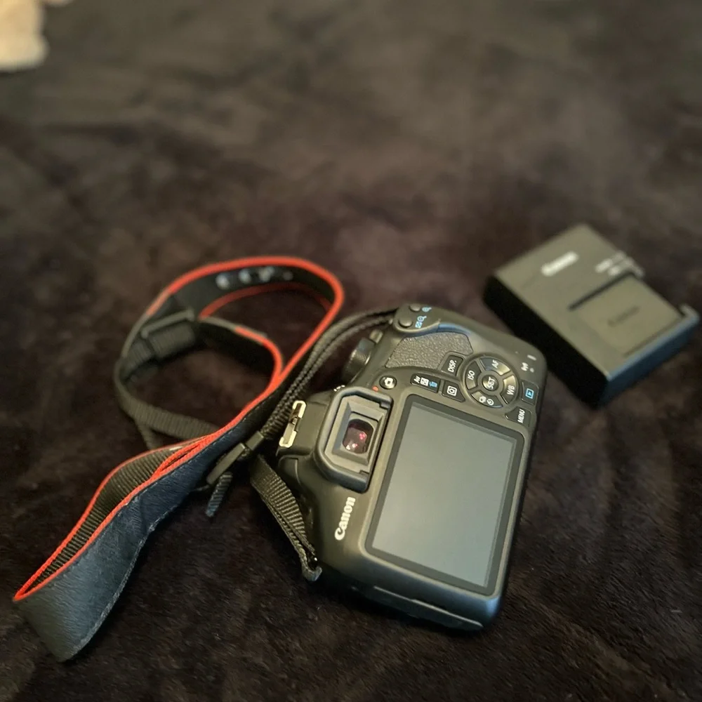 Canon T7i & T6